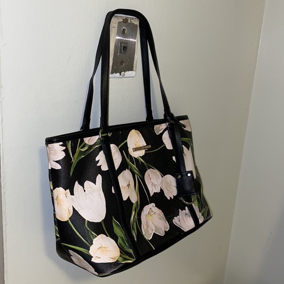 Dana Buchman Floral handbag - Picture 3 of 15